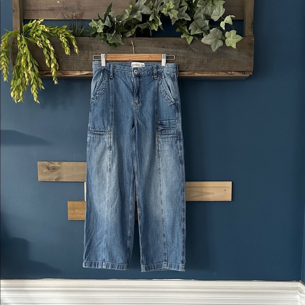 Abercrombie Girl’s Wide Leg Relaxed Jeans Jr. 15/16 Short